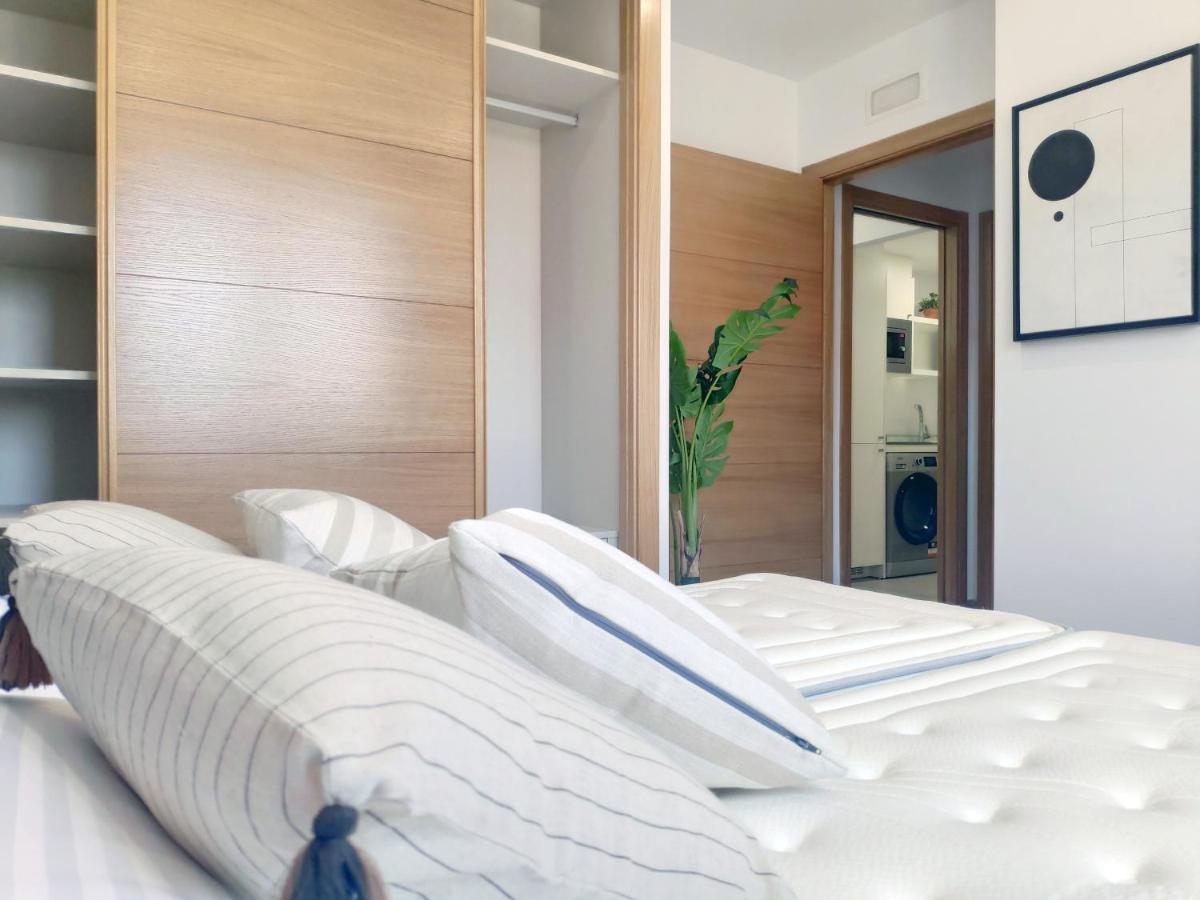 Apartamentos Rey By Como En Casa Сантьяго-де-Компостела Екстер'єр фото