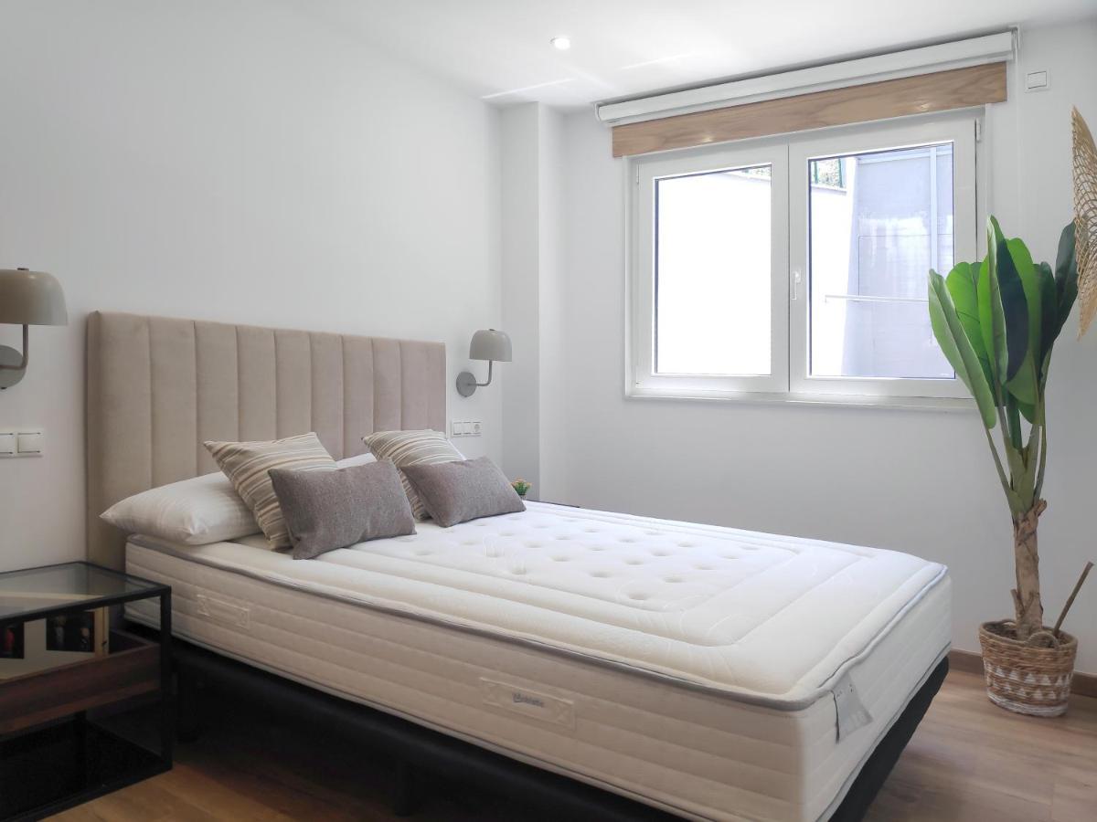 Apartamentos Rey By Como En Casa Сантьяго-де-Компостела Екстер'єр фото
