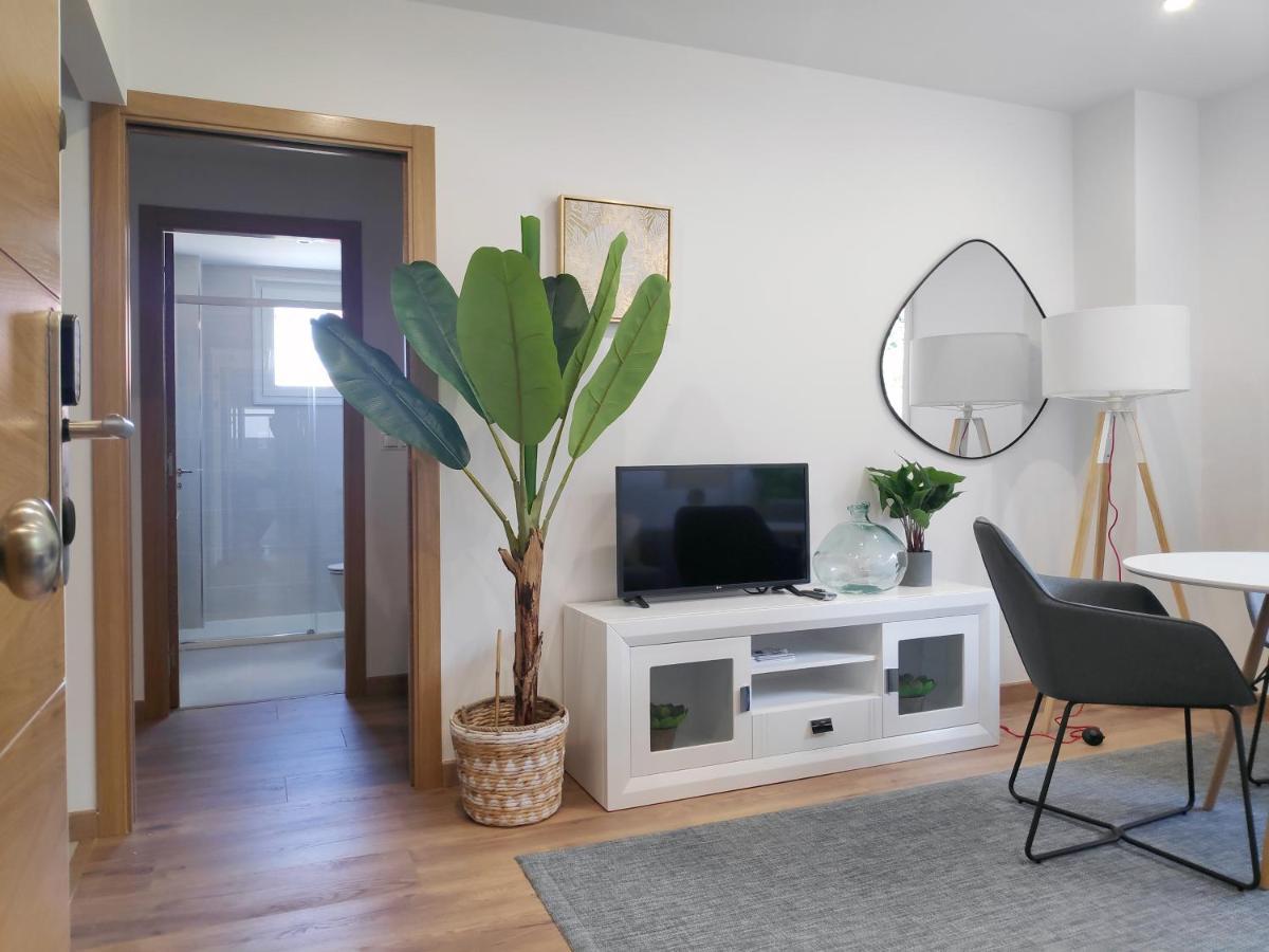 Apartamentos Rey By Como En Casa Сантьяго-де-Компостела Екстер'єр фото